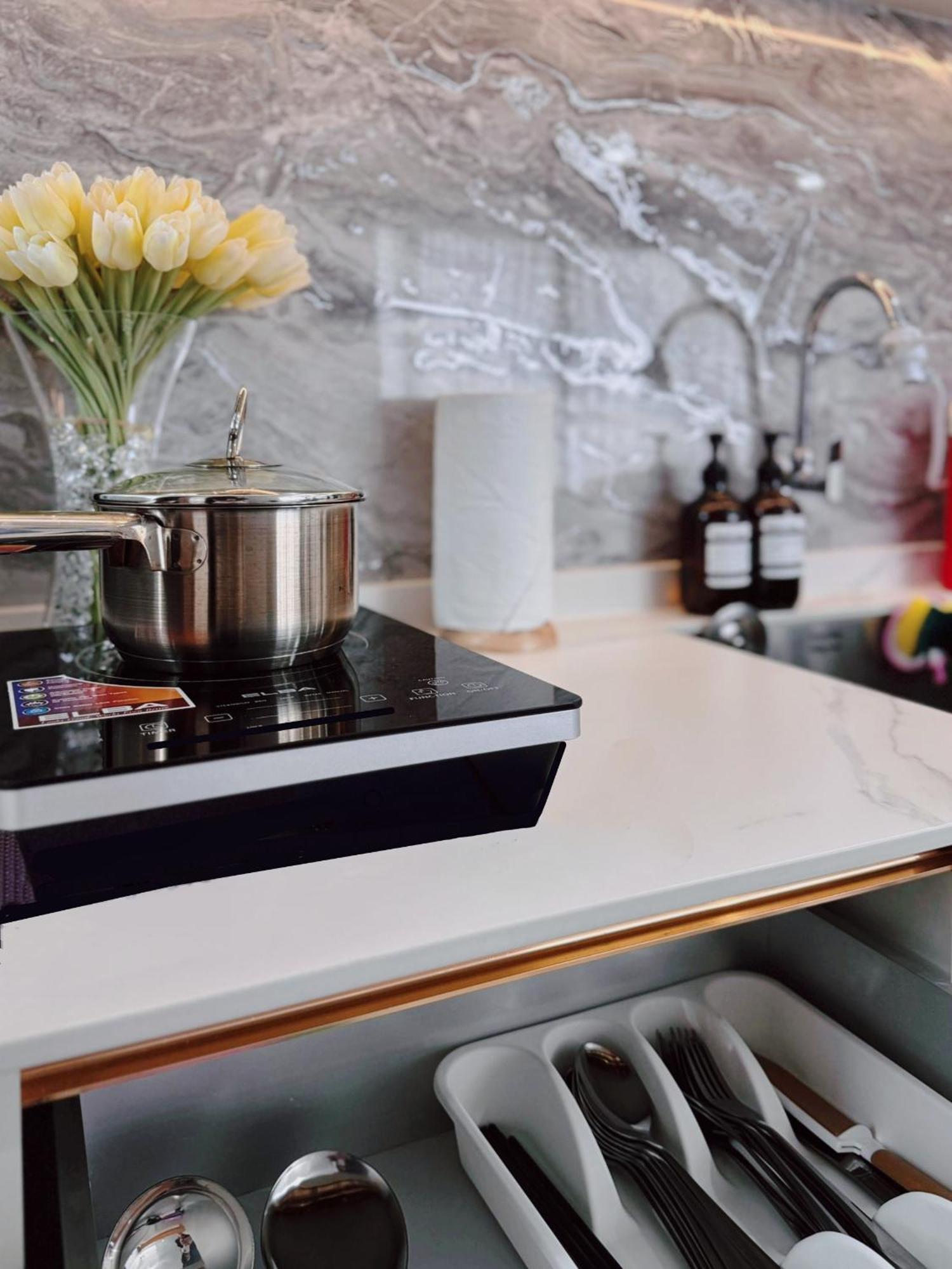 Urban Suites Two Or Three Bedroom Georgetown By Anc Jelutong Eksteriør bilde