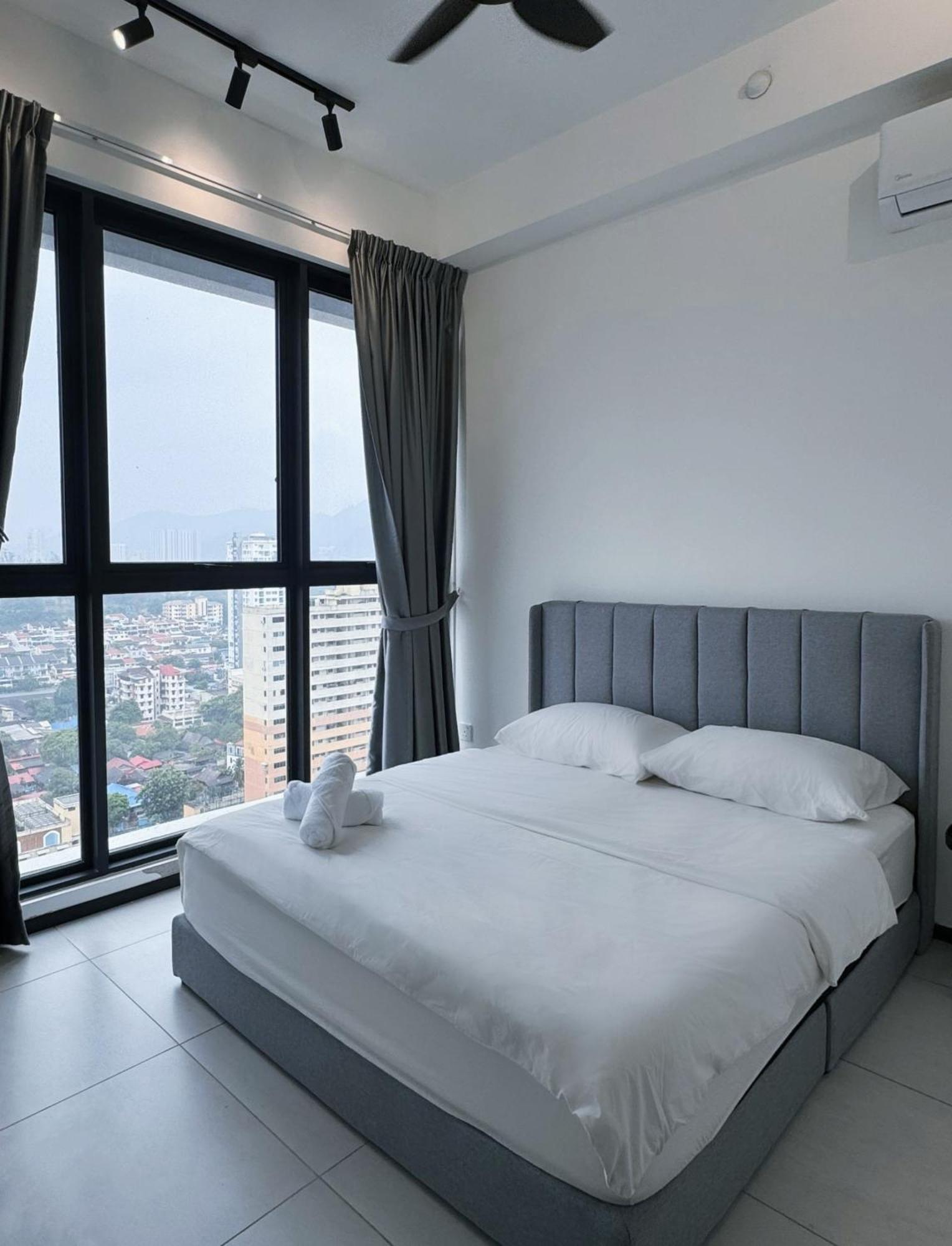 Urban Suites Two Or Three Bedroom Georgetown By Anc Jelutong Eksteriør bilde