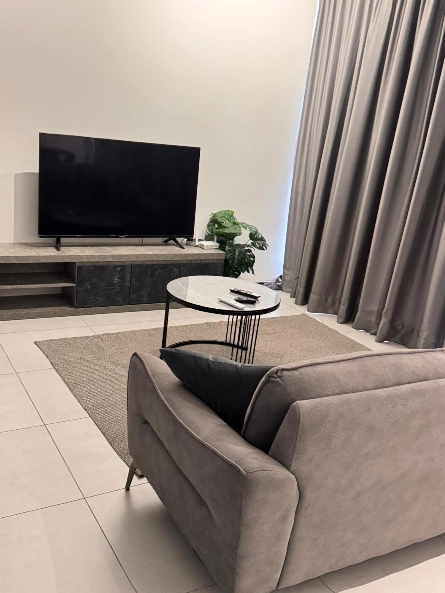 Urban Suites Two Or Three Bedroom Georgetown By Anc Jelutong Eksteriør bilde